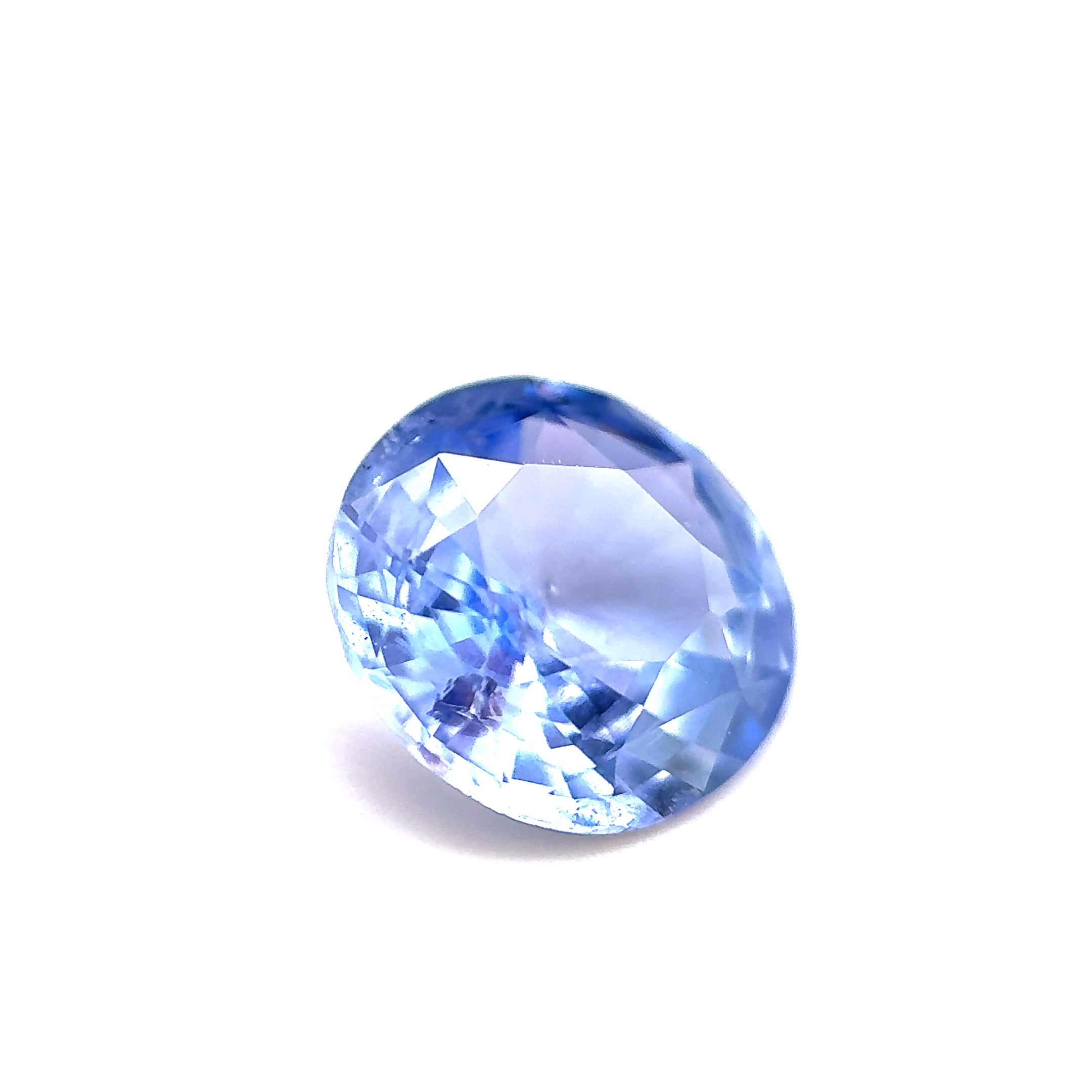 2.55ct Alice Blue Sapphire VVS Round Shape (8.5x0x4.3 mm) UNHEATED gemstone from Ceylon