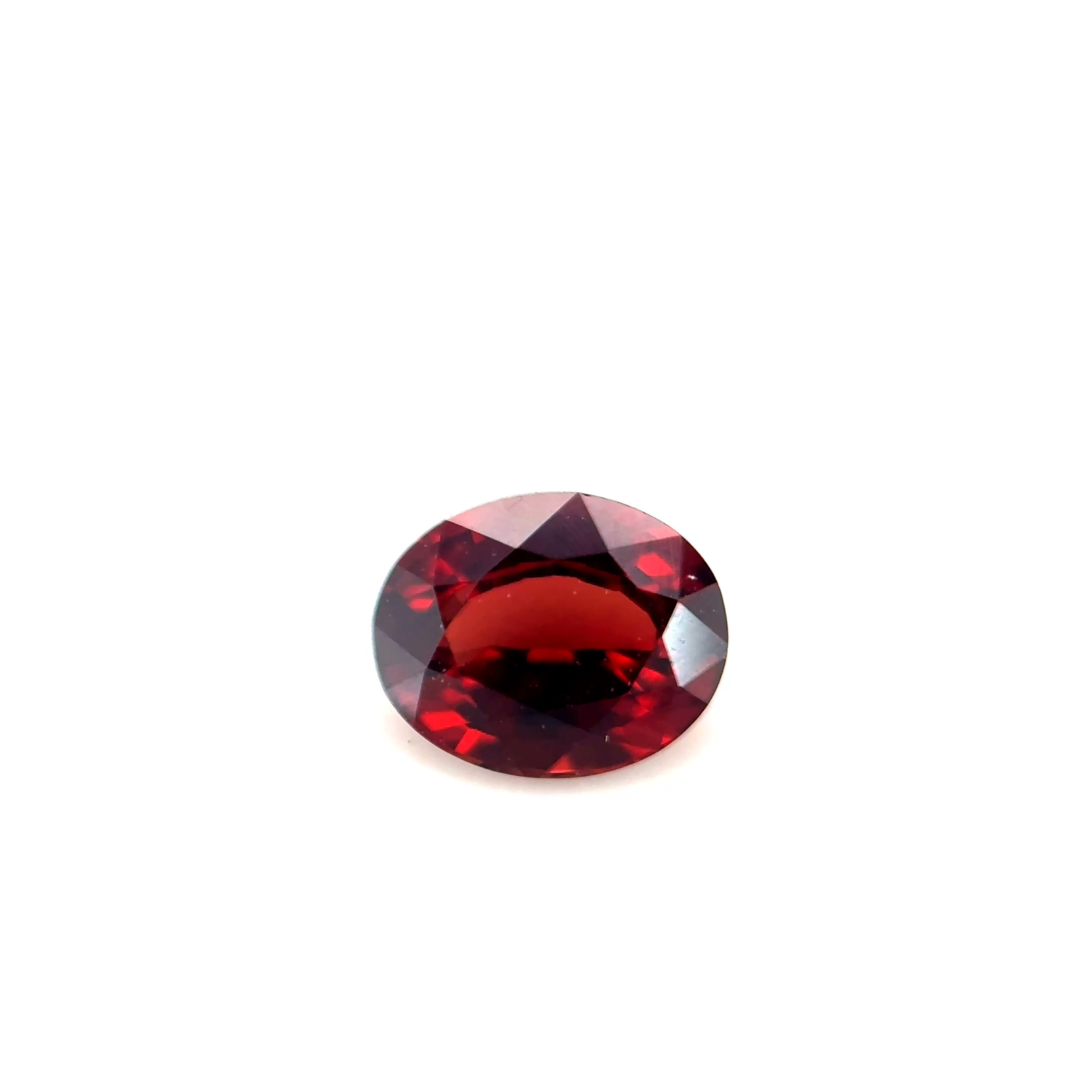 0.55ct Red Ruby VVS Oval Shape (5.2x4.1x2.7 mm) UNHEATED gemstone