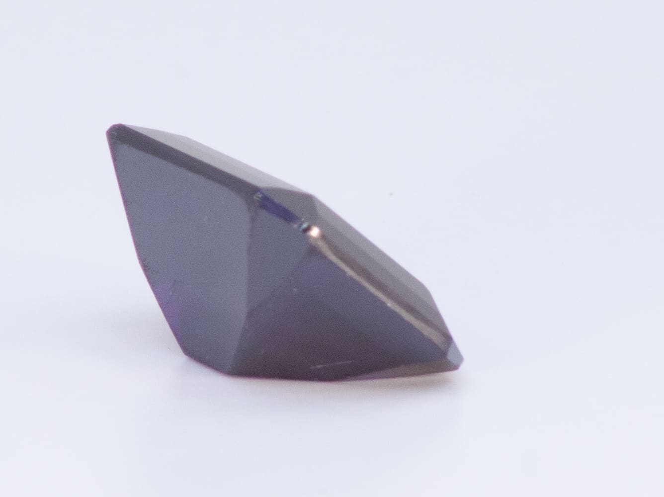 43ct Purple Garnet VVS Emerald Shape (20x15.9x8.7 mm) Unheated gemstone from Sri Lanka