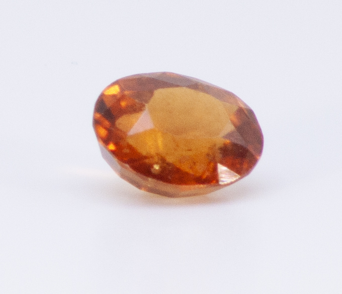 2.5ct Orange Citrine VVS1 Oval Shape (8.6x7.3x4.7 mm) Unheated gemstone from Sri Lanka