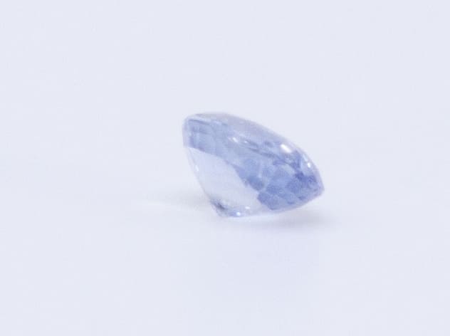 0ct Light Blue Sapphire VVS Oval Shape (6x4.5x3.2 mm) Unheated gemstone from Sri Lanka