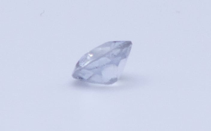 1ct White Sapphire SI1 Round Shape (5.7x0x3.5 mm) Unheated gemstone from Sri Lanka