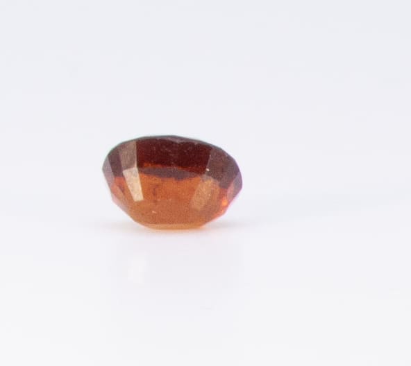 2.5ct Orange Citrine VVS Oval Shape (8.3x6.9x5 mm) Unheated gemstone from Sri Lanka