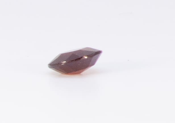 2ct Red Tourmaline VVS Round Shape (8.1x0x3.5 mm) Unheated gemstone from Sri Lanka