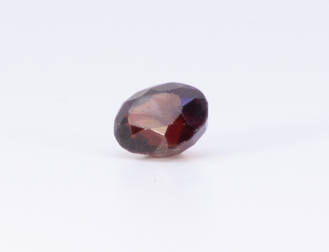 2.5ct Dark Orange Citrine VVS Oval Shape (8.5x6.9x5.2 mm) Unheated gemstone from Sri Lanka