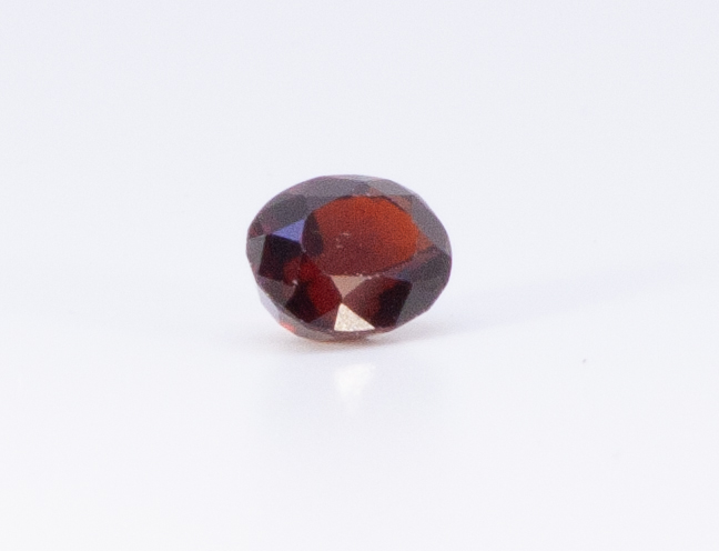 2.5ct Dark Orange Citrine VVS Oval Shape (8.5x6.9x5.2 mm) Unheated gemstone from Sri Lanka