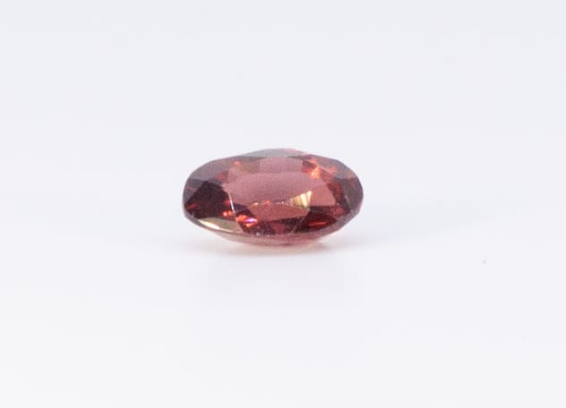 1.5ct Deep Pink Tourmaline VVS1 Oval Shape (8.4x6.5x3.7 mm) Unheated gemstone from Sri Lanka