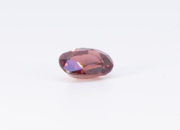 1.5ct Deep Pink Tourmaline VVS1 Oval Shape (8.4x6.5x3.7 mm) Unheated gemstone from Sri Lanka