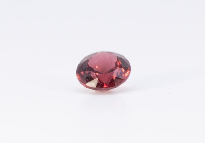 2.5ct Pink Tourmaline SI1 Round Shape (7.7x0x4.8 mm) Unheated gemstone from Sri Lanka