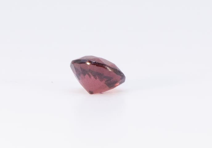 2.5ct Pink Tourmaline SI1 Round Shape (7.7x0x4.8 mm) Unheated gemstone from Sri Lanka