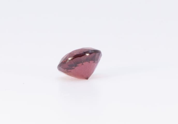 2.5ct Pink Tourmaline SI1 Round Shape (7.7x0x4.8 mm) Unheated gemstone from Sri Lanka