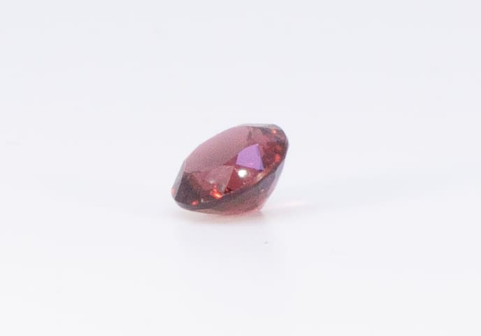 2.5ct Pink Tourmaline SI1 Round Shape (7.7x0x4.8 mm) Unheated gemstone from Sri Lanka