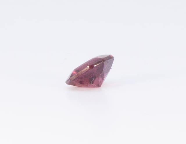 1.5ct Deep Pink Tourmaline VVS Princess Shape (6.9x6.9x4 mm) Unheated gemstone from Sri Lanka