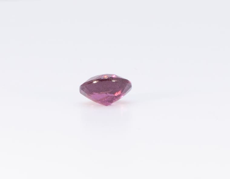 1.5ct Pink Garnet Cloud Round Shape (7.2x0x4.1 mm) Unheated gemstone from Sri Lanka