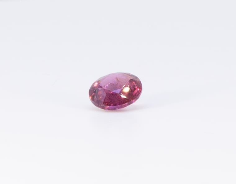 1.5ct Pink Garnet Cloud Round Shape (7.2x0x4.1 mm) Unheated gemstone from Sri Lanka