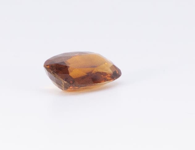 3ct Orange Citrine VVS Emerald Shape (12.1x7.4x4.1 mm) Unheated gemstone from Sri Lanka