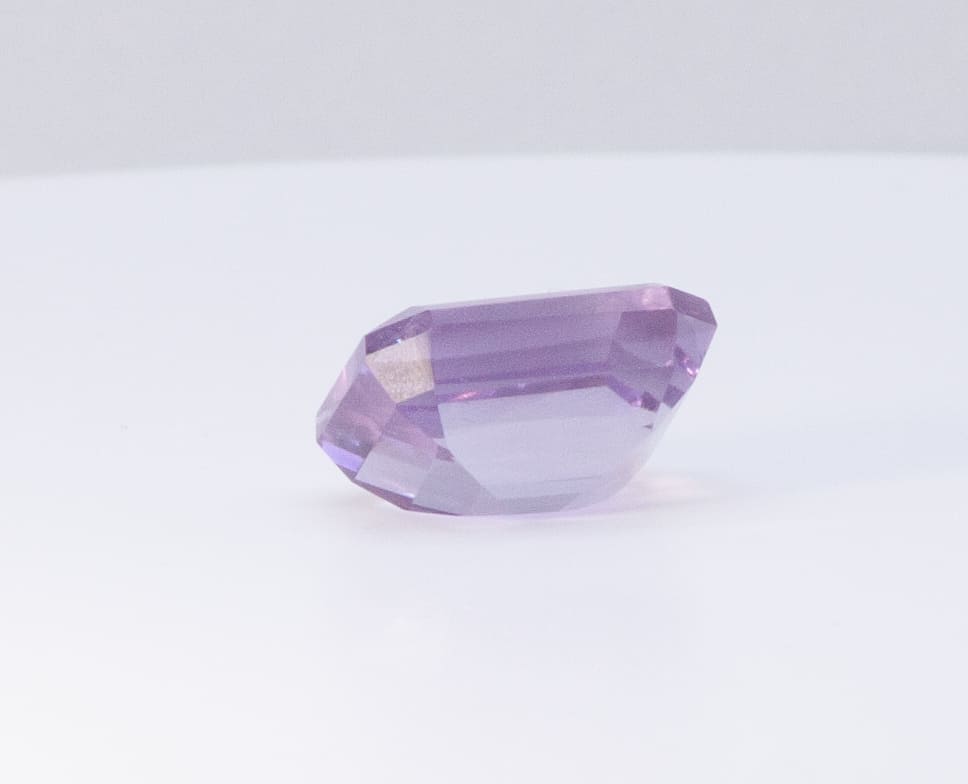 13.6ct Purple Amethyst VVS Emerald Shape (15.3x14.2x8.3 mm) Unheated gemstone from Sri Lanka