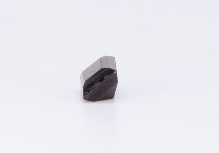 2.5ct Dark Brown Quartz SI1 Emerald Shape (9.8x5.9x4.6 mm) Unheated gemstone from Sri Lanka