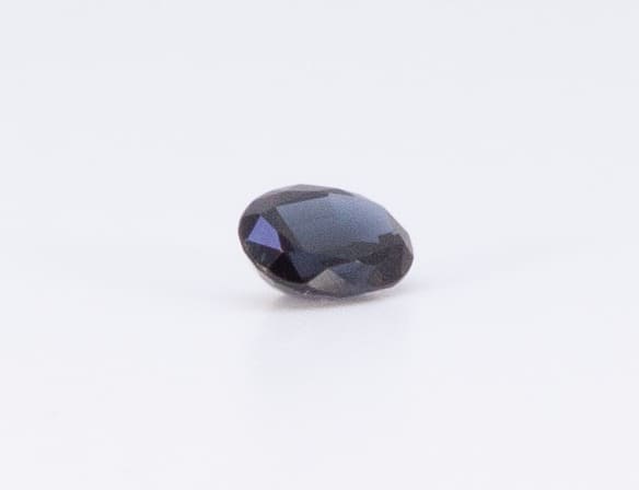 1.25ct Blue Spinel VVS Oval Shape (7.6x5.6x3.3 mm) Unheated gemstone from Sri Lanka