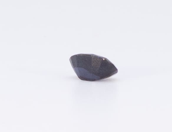 1.25ct Blue Spinel VVS Oval Shape (7.6x5.6x3.3 mm) Unheated gemstone from Sri Lanka