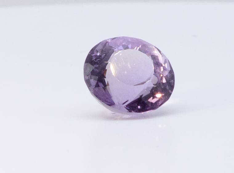 7.4ct Purple Amethyst VVS Round Shape (12.5x0x9.3 mm) Unheated gemstone from Sri Lanka