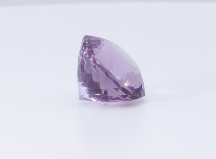 7.4ct Purple Amethyst VVS Round Shape (12.5x0x9.3 mm) Unheated gemstone from Sri Lanka