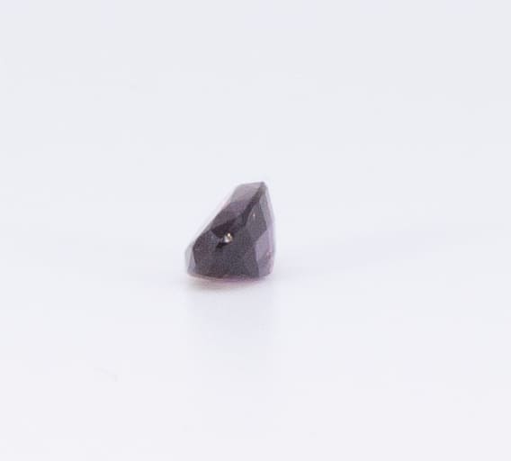 1.25ct Purple Spinel SI1 Oval Shape (7.9x5x3.8 mm) Unheated gemstone from Sri Lanka