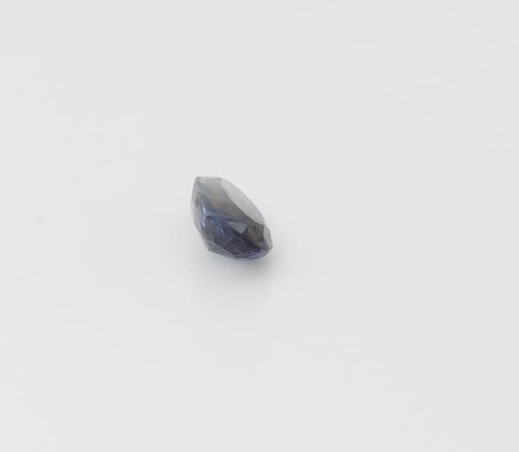 0.5ct Dodger Blue Sapphire VVS1 Oval Shape (7.6x4.1x2.8 mm) Unheated gemstone from Sri Lanka