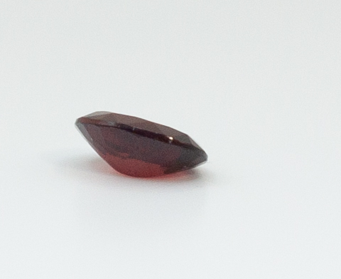 3.7ct Red Tourmaline VVS Oval Shape (11.2x8.6x4.3 mm) Unheated gemstone from Sri Lanka