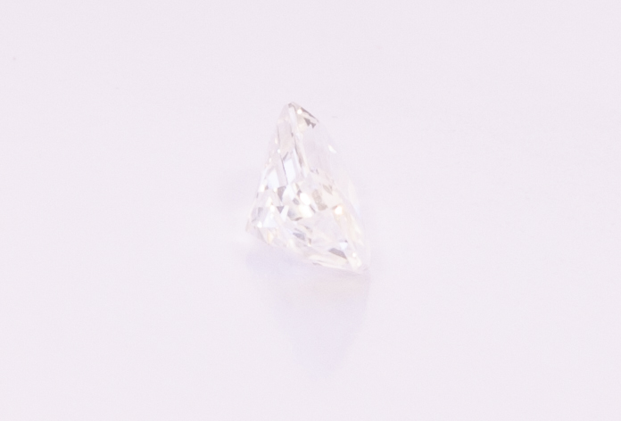 1.8ct White Sapphire SI1 Emerald Shape (9.3x4.5x4 mm) Unheated gemstone from Sri Lanka