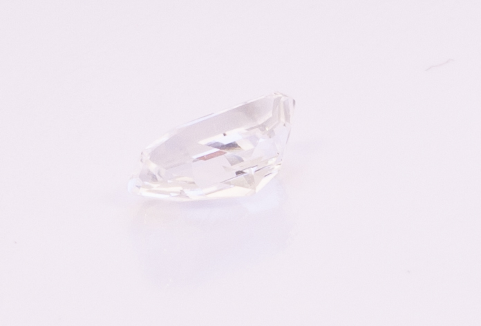 1.8ct White Sapphire SI1 Emerald Shape (9.3x4.5x4 mm) Unheated gemstone from Sri Lanka