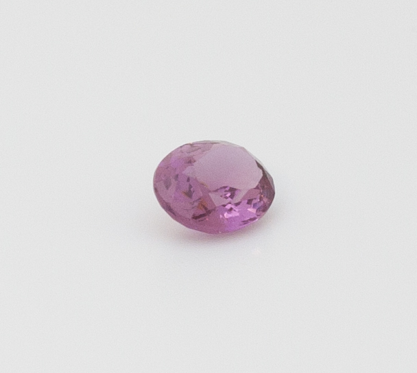 1ct Pink Tourmaline VVS Oval Shape (6.7x5.4x3.2 mm) Unheated gemstone from Sri Lanka