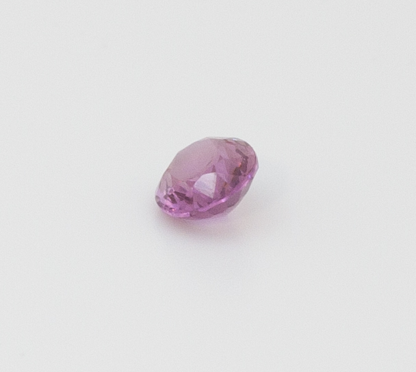 1ct Pink Tourmaline VVS Oval Shape (6.7x5.4x3.2 mm) Unheated gemstone from Sri Lanka