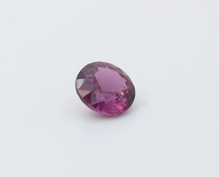 1.4ct Hot Pink Tourmaline VVS Round Shape (6.5x4.1x0 mm) Unheated gemstone from Sri Lanka