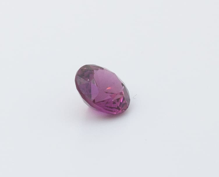 1.4ct Hot Pink Tourmaline VVS Round Shape (6.5x4.1x0 mm) Unheated gemstone from Sri Lanka