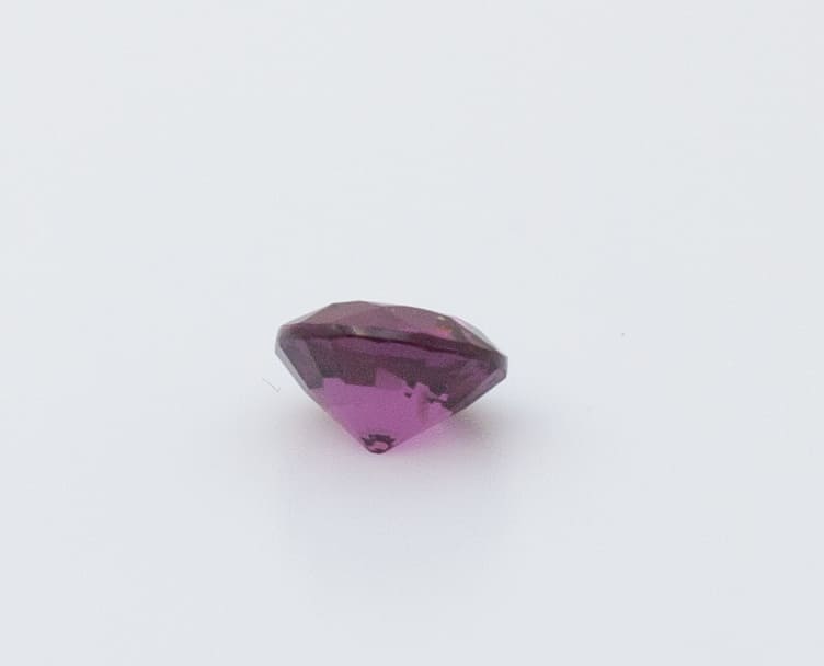 1.4ct Hot Pink Tourmaline VVS Round Shape (6.5x4.1x0 mm) Unheated gemstone from Sri Lanka