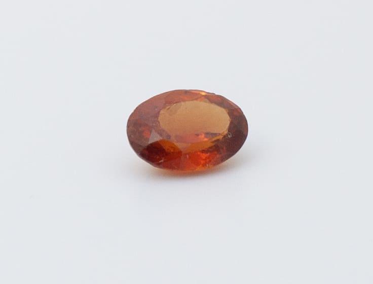 1.3ct Orange Citrine VVS Oval Shape (7.8x5.7x3.8 mm) Unheated gemstone from Sri Lanka