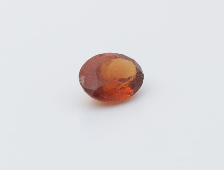 1.3ct Orange Citrine VVS Oval Shape (7.8x5.7x3.8 mm) Unheated gemstone from Sri Lanka