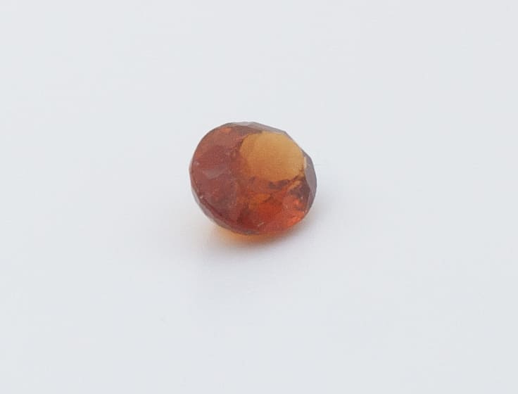 1.3ct Orange Citrine VVS Oval Shape (7.8x5.7x3.8 mm) Unheated gemstone from Sri Lanka