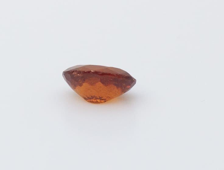 1.3ct Orange Citrine VVS Oval Shape (7.8x5.7x3.8 mm) Unheated gemstone from Sri Lanka