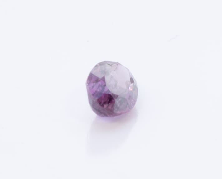 1.55ct Deep Pink Spinel Cloud Oval Shape (9.3x5.4x3.6 mm) Unheated gemstone from Sri Lanka