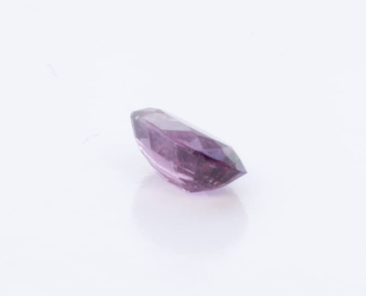 1.55ct Deep Pink Spinel Cloud Oval Shape (9.3x5.4x3.6 mm) Unheated gemstone from Sri Lanka