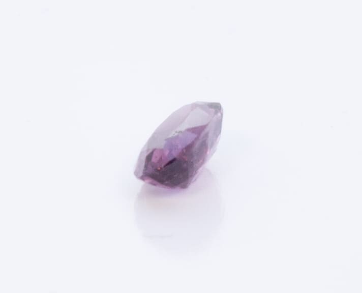 1.55ct Deep Pink Spinel Cloud Oval Shape (9.3x5.4x3.6 mm) Unheated gemstone from Sri Lanka