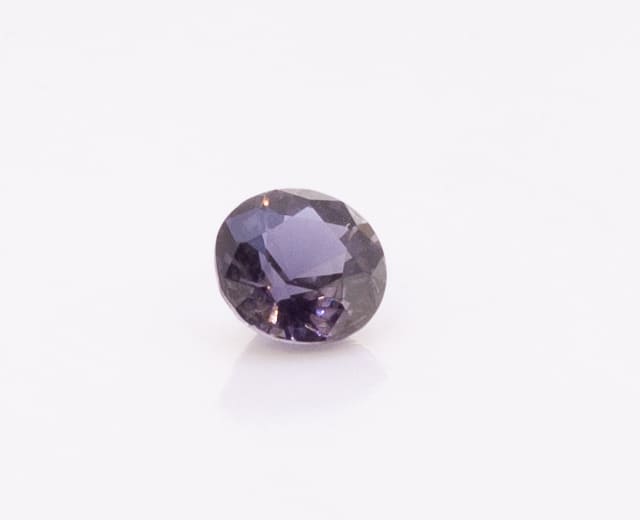 0.8ct Purple Spinel VVS Oval Shape (5.5x3.5x0 mm) Unheated gemstone from Sri Lanka