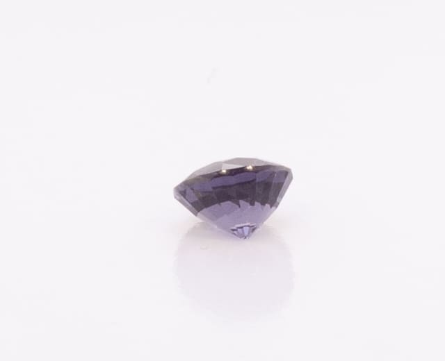 0.8ct Purple Spinel VVS Oval Shape (5.5x3.5x0 mm) Unheated gemstone from Sri Lanka