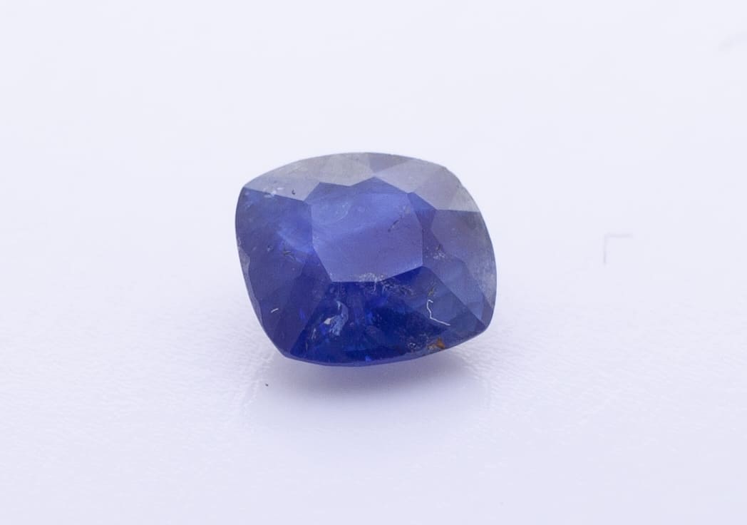 1.1ct Blue Sapphire SI1 Asscher Shape (6x5.7x3.4 mm) Unheated gemstone from Sri Lanka