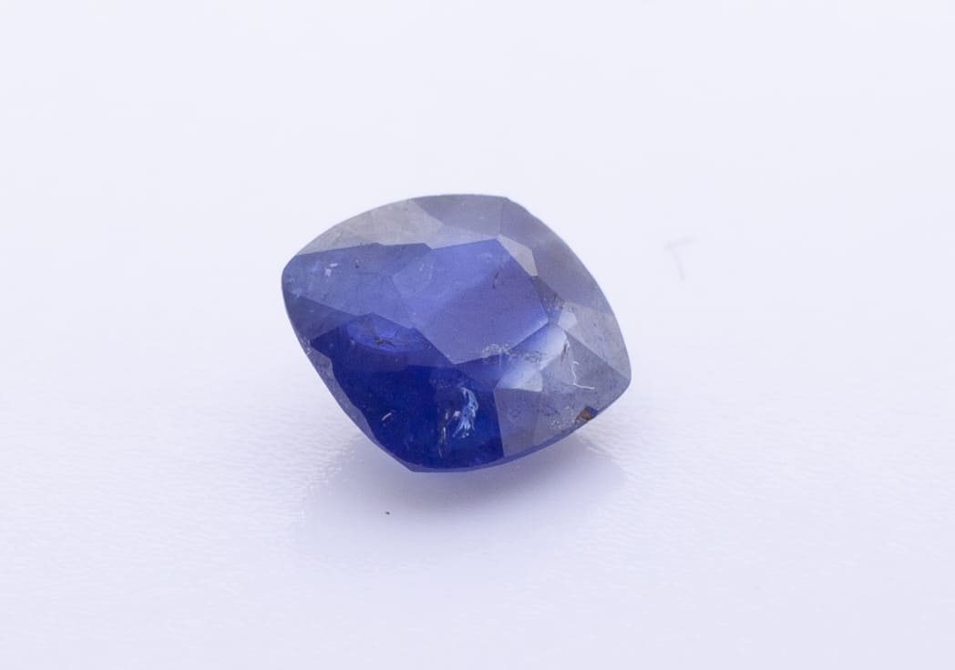 1.1ct Blue Sapphire SI1 Asscher Shape (6x5.7x3.4 mm) Unheated gemstone from Sri Lanka