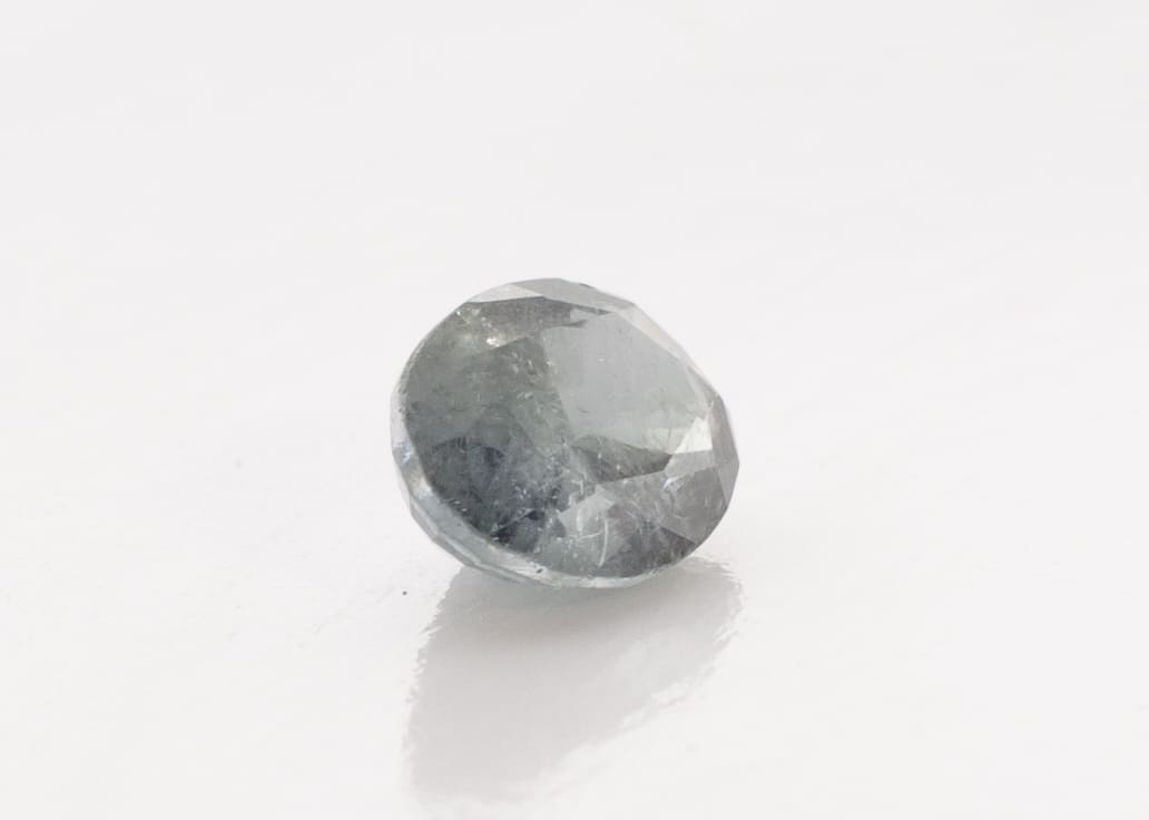 0.9ct White Spinel SI1 Oval Shape (6.7x5x3.5 mm) Unheated gemstone from Sri Lanka