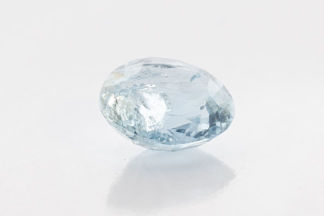 2.3ct Blue Aquamarine Feather Round Shape (0x9x4.5 mm) Unheated gemstone from Sri Lanka