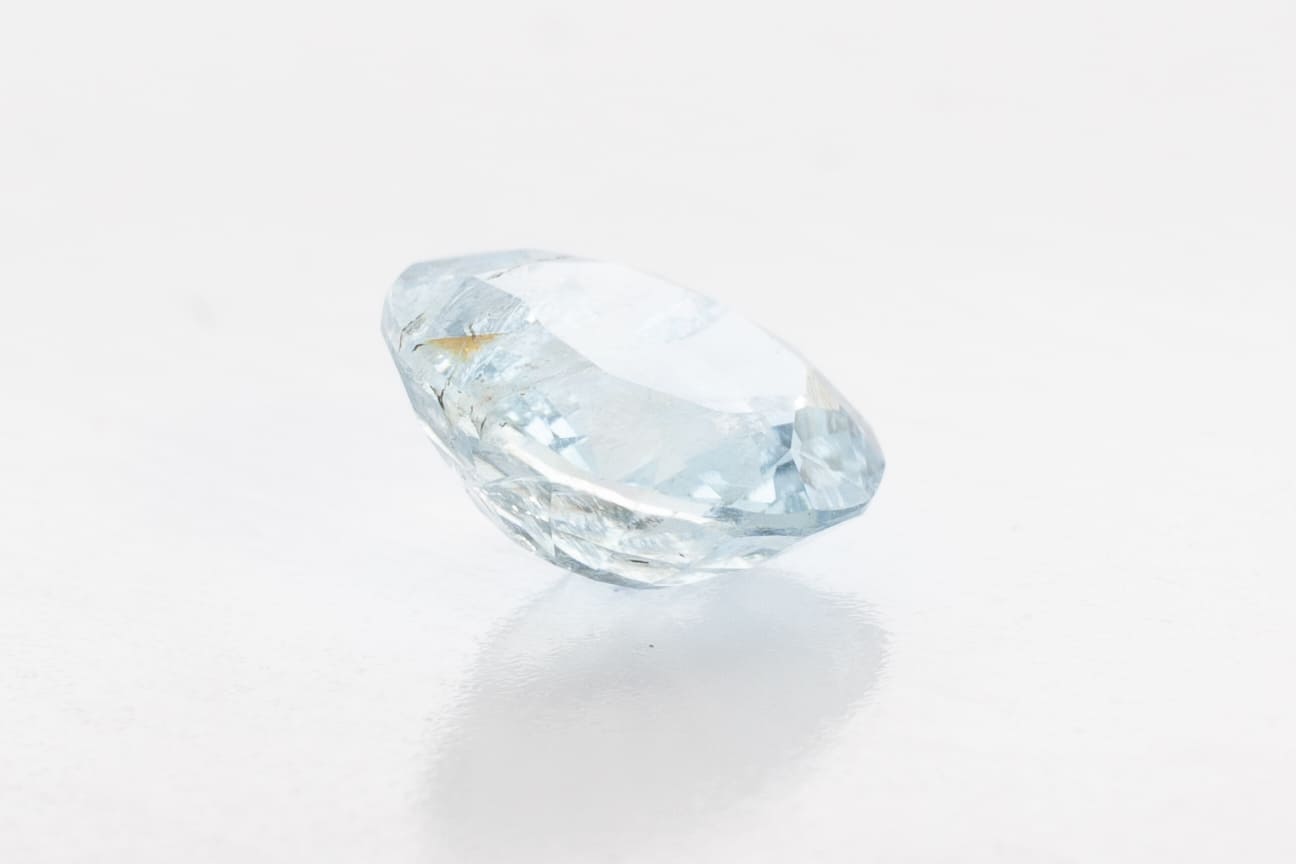 2.3ct Blue Aquamarine Feather Round Shape (0x9x4.5 mm) Unheated gemstone from Sri Lanka